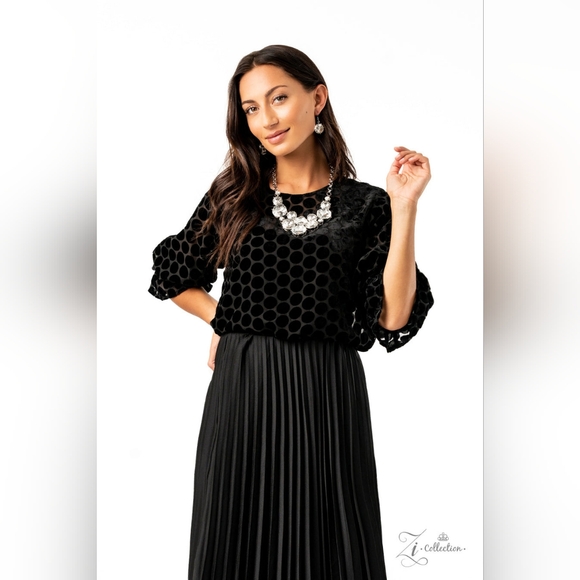 Unpredictable Zi Collection Necklace - Picture 4 of 5